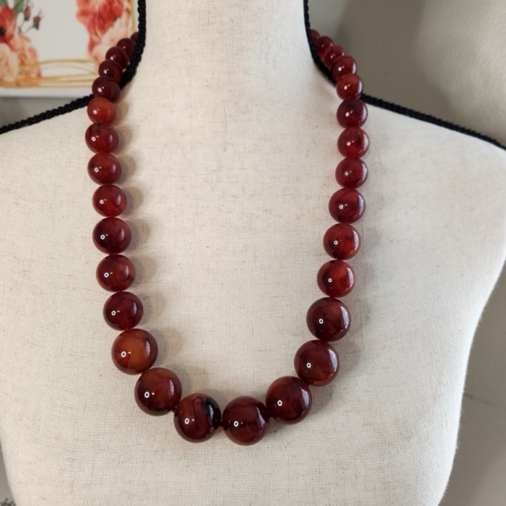 VTG Joan Rivers Cherry Red Chunky Beaded Necklace